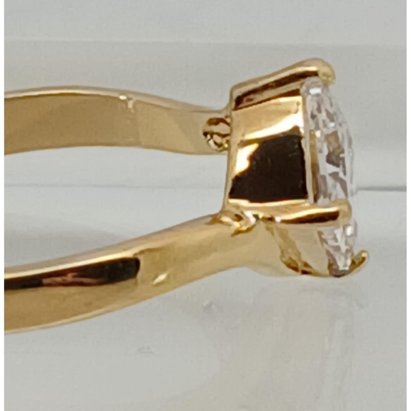 Vintage 1990s Princess Cut CZ Gold Plated Ring Size 9 - 1.6 CT Sim Diamond CZ - Picture 4 of 11